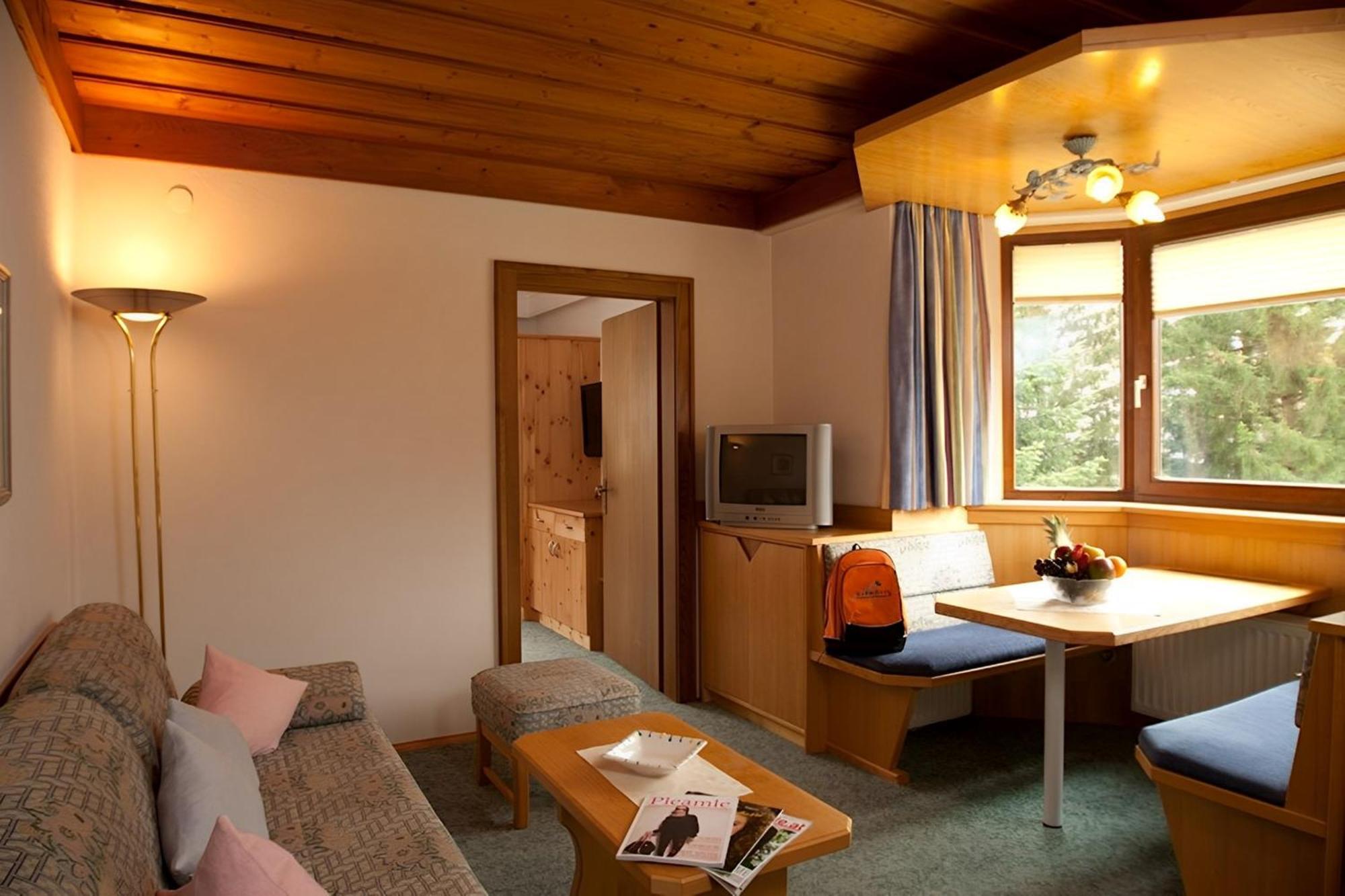 Hotel Prägant Bad Kleinkirchheim Exteriör bild
